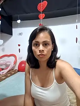 sweet aphrodite69 online show from February 11, 2025, 9:25 pm