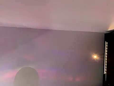 Avamereandmikel online show from April 2, 2026, 3:53 pm