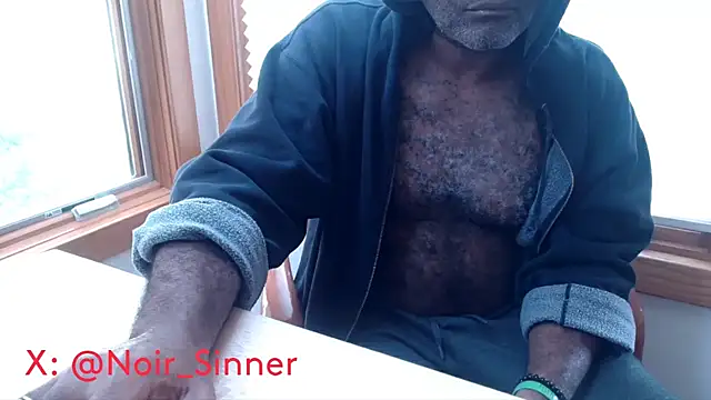 sinnernoir online show from November 6, 2025, 2:07 pm