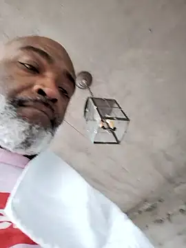 sinnernoir online show from March 22, 2026, 3:37 pm