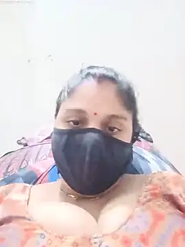 Snapshot of Cute-Aadhvita chatting on June 3, 2026, 4:34 pm Cute-Aadhvita online show from June 3, 2026, 4:34 pm