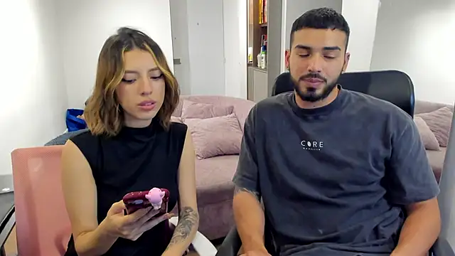 savage sweethearts online show from March 3, 2025, 4:25 am