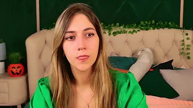 Teresa Stane online show from October 20, 2025, 5:30 am