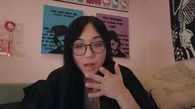 Snapshot of tokyobaby chatting on February 5, 2025, 3:13 am tokyobaby online show from February 5, 2025, 3:13 am