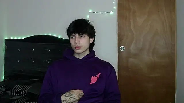 pervertsteens3 online show from November 11, 2025, 9:09 am