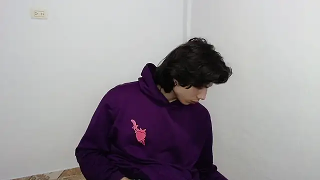 Snapshot of pervertsteens3 chatting on February 16, 2026, 3:19 pm pervertsteens3 online show from February 16, 2026, 3:19 pm