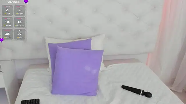 anchela-garcia1 online show from December 13, 2025, 7:53 pm