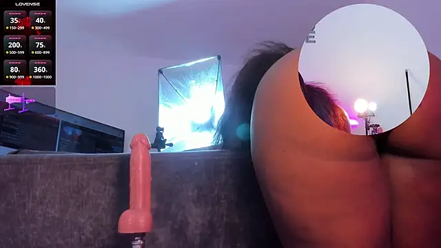 Snapshot of mia-brit chatting on March 18, 2025, 9:21 pm mia-brit online show from March 18, 2025, 9:21 pm