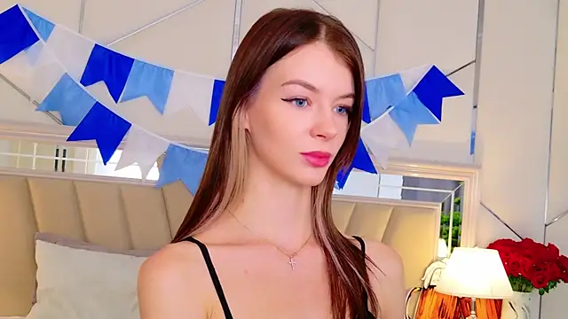 MeganMour online show from October 3, 2025, 5:43 pm