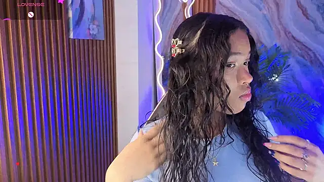 penelope tay1 online show from May 27, 2026, 3:25 am