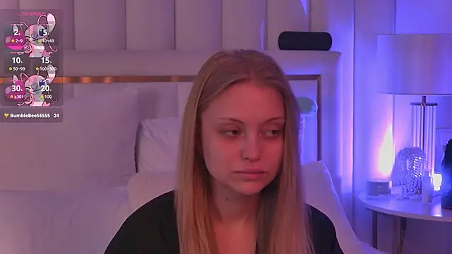 DorisHell online show from November 1, 2025, 3:41 am