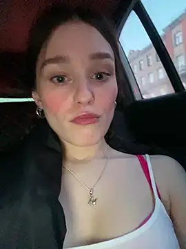 Mia Mia M online show from February 5, 2026, 2:22 pm