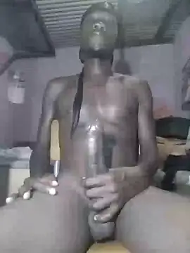 Snapshot of GOLDEN_HQUR chatting on January 22, 2025, 11:10 pm GOLDEN HQUR online show from January 22, 2025, 11:10 pm