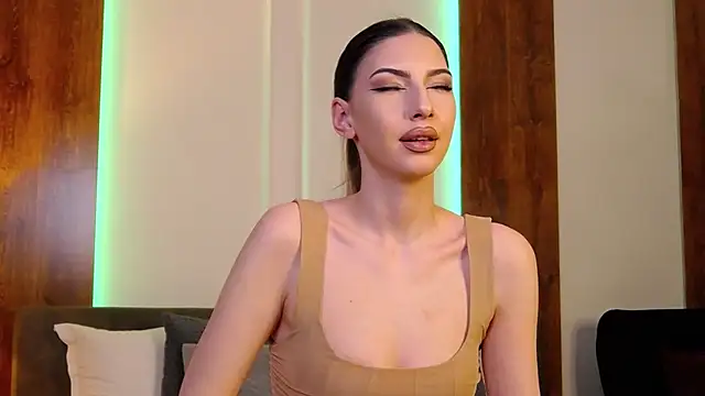 SkylerSpark online show from April 13, 2026, 8:03 pm