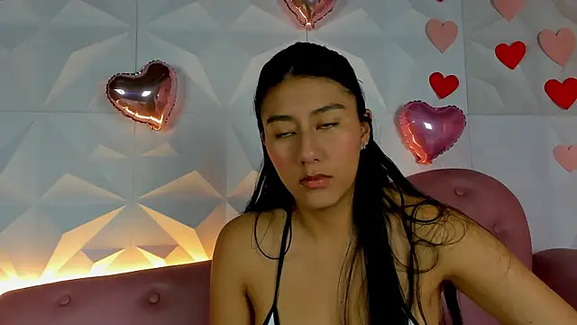 CarlaAlvez online show from February 18, 2025, 7:52 pm