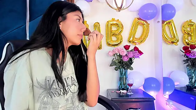 CarlaAlvez online show from January 31, 2026, 7:56 pm