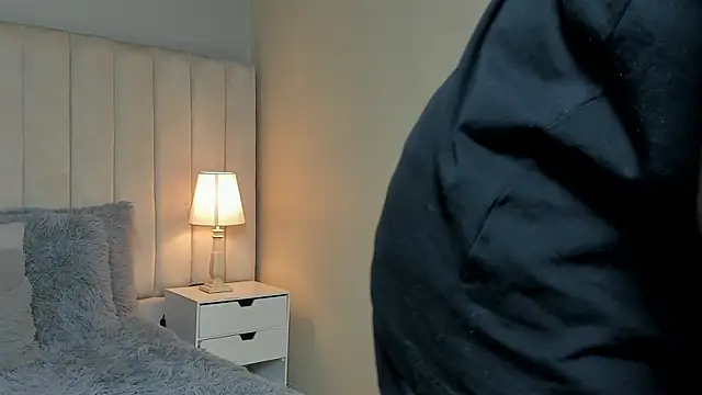 Snapshot of Dammon_Stallion chatting on March 3, 2025, 11:44 am Dammon Stallion online show from March 3, 2025, 11:44 am