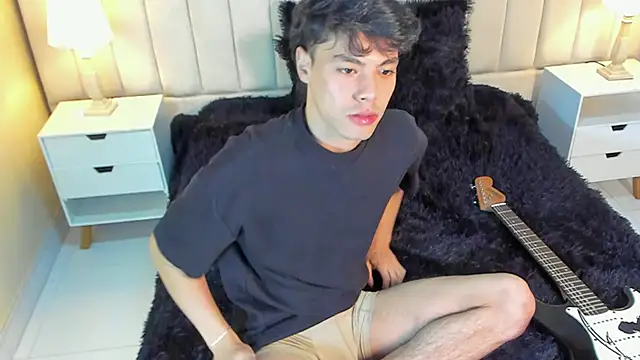 Snapshot of Dammon_Stallion chatting on March 13, 2025, 11:30 am Dammon Stallion online show from March 13, 2025, 11:30 am