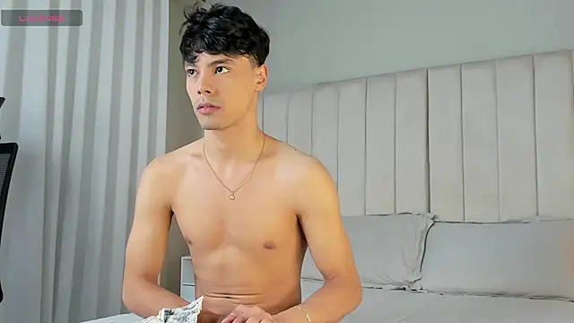 Snapshot of Dammon_Stallion chatting on October 24, 2025, 3:19 pm Dammon Stallion online show from October 24, 2025, 3:19 pm