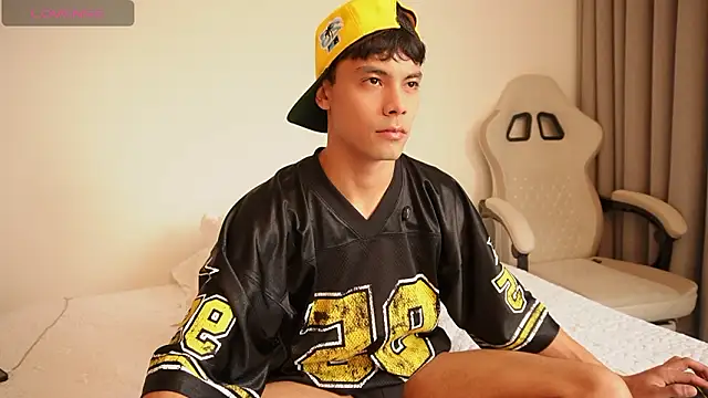 Snapshot of Dammon_Stallion chatting on March 3, 2026, 7:53 pm Dammon Stallion online show from March 3, 2026, 7:53 pm