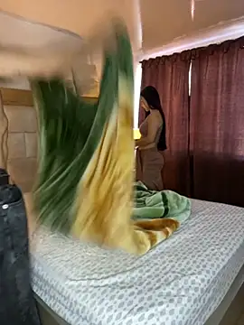 Sweet and caramel online show from September 9, 2025, 3:22 pm