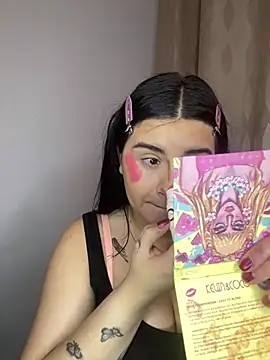 SaraBraun  online show from January 6, 2025, 5:49 pm