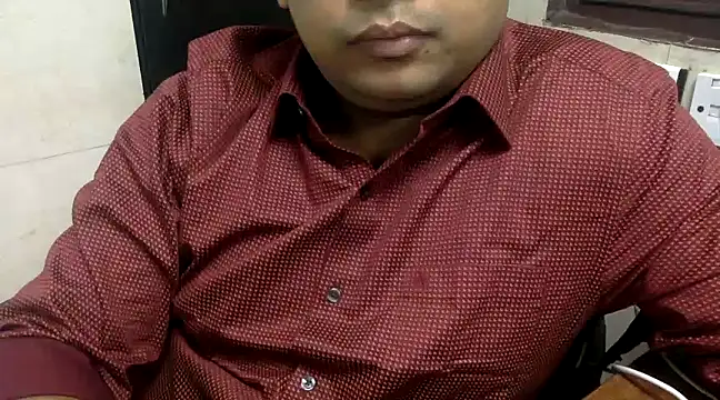 Snapshot of simpleguy1011 chatting on December 12, 2024, 12:55 pm simpleguy1011 online show from December 12, 2024, 12:55 pm