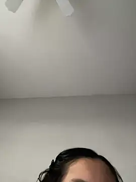 Sexyteengabi online show from May 6, 2026, 6:02 pm