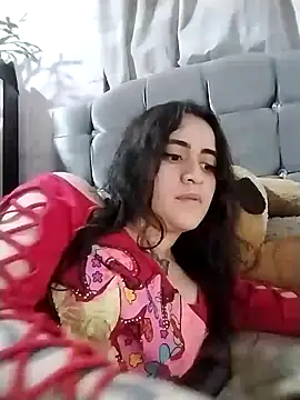 Snapshot of Yaz_Moon chatting on February 7, 2025, 3:12 am Yaz Moon online show from February 7, 2025, 3:12 am