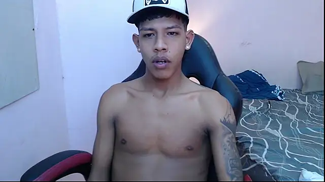 mr stiven  online show from January 4, 2025, 9:10 am