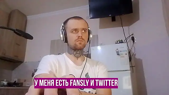 HappyZebra13 online show from January 8, 2025, 4:54 pm