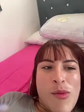 Liah ferrer online show from April 28, 2026, 7:52 pm