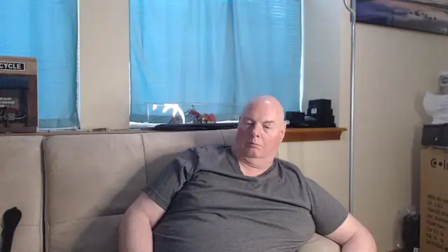 harley99574 online show from January 7, 2026, 10:01 pm