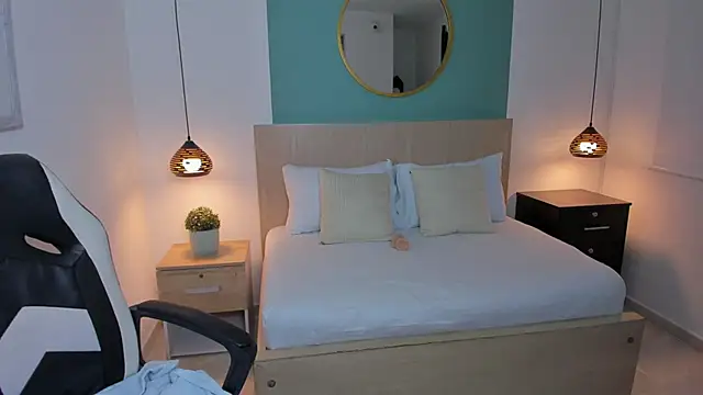 linda rios  online show from January 2, 2025, 10:11 pm