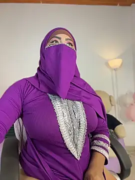 Snapshot of jazmin_anbar chatting on April 25, 2026, 10:18 pm jazmin anbar online show from April 25, 2026, 10:18 pm