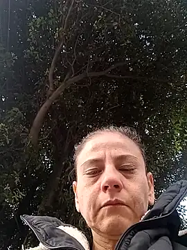 sasi luna online show from September 28, 2025, 1:05 pm