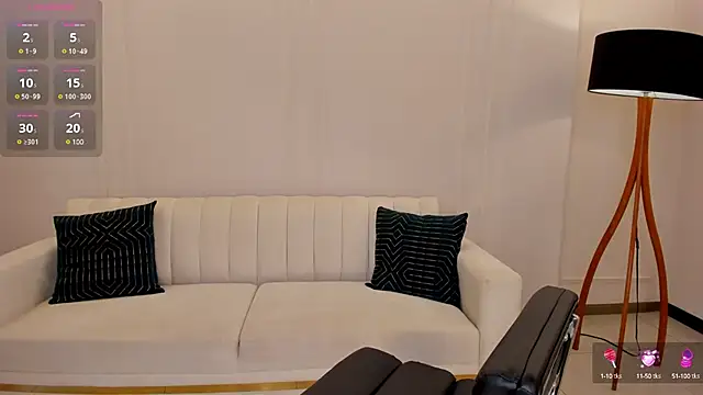 MiaFarrell  online show from March 17, 2025, 7:04 pm