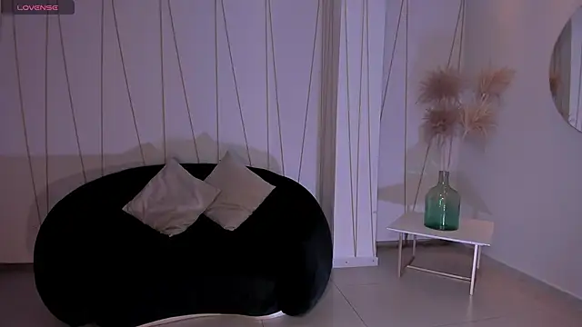 BellaCarteer  online show from March 22, 2026, 6:22 pm