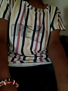 Soniyahotty online show from October 13, 2025, 6:13 am