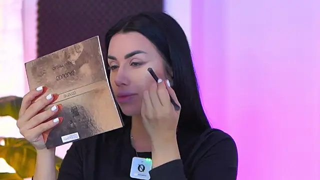 Jenna Day online show from November 11, 2025, 10:04 am