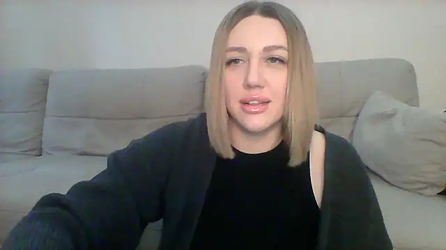 Snapshot of VickyLove047 chatting on February 10, 2025, 7:15 am VickyLove047 online show from February 10, 2025, 7:15 am