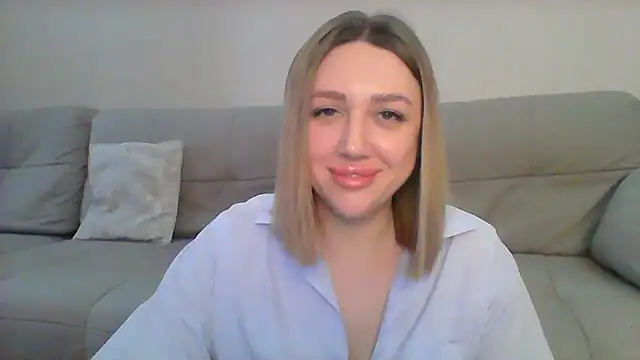 Snapshot of VickyLove047 chatting on February 14, 2025, 9:24 am VickyLove047 online show from February 14, 2025, 9:24 am