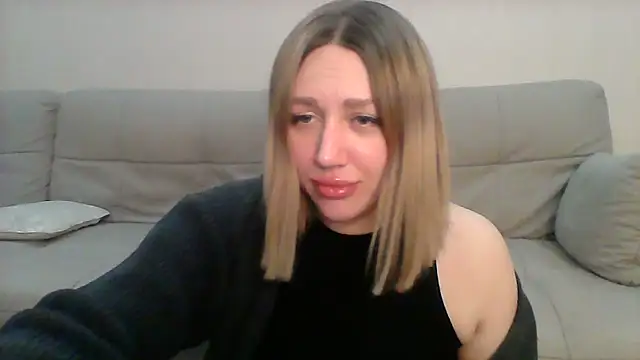 Snapshot of VickyLove047 chatting on February 21, 2025, 6:37 pm VickyLove047 online show from February 21, 2025, 6:37 pm