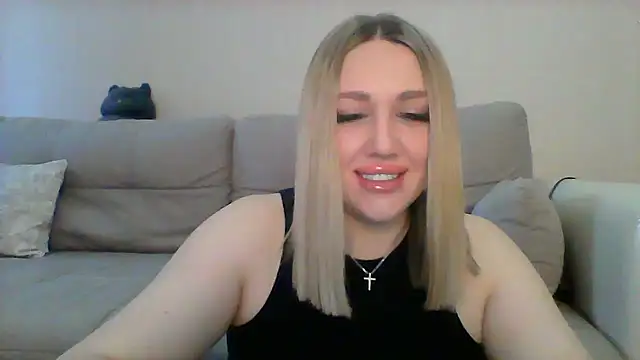 Snapshot of VickyLove047 chatting on September 11, 2025, 5:29 am VickyLove047 online show from September 11, 2025, 5:29 am