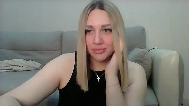 Snapshot of VickyLove047 chatting on September 15, 2025, 5:57 pm VickyLove047 online show from September 15, 2025, 5:57 pm