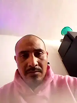 NewBe9D9 online show from March 20, 2025, 9:02 pm