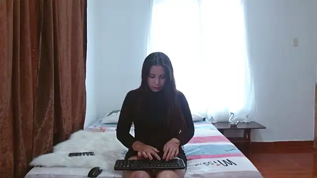 Snapshot of littleshydoll chatting on March 8, 2025, 8:25 pm littleshydoll online show from March 8, 2025, 8:25 pm