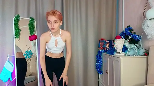 AlmeWood online show from December 23, 2024, 12:08 pm