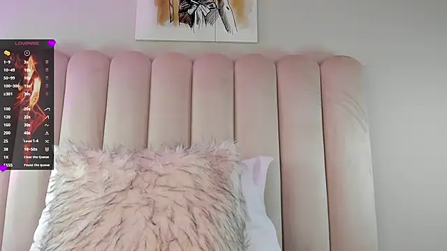 Snapshot of CharlotteDupontt chatting on February 21, 2026, 12:50 pm CharlotteDupontt online show from February 21, 2026, 12:50 pm