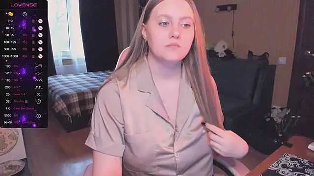 Alice Dreamgirl  online show from November 11, 2025, 11:54 am